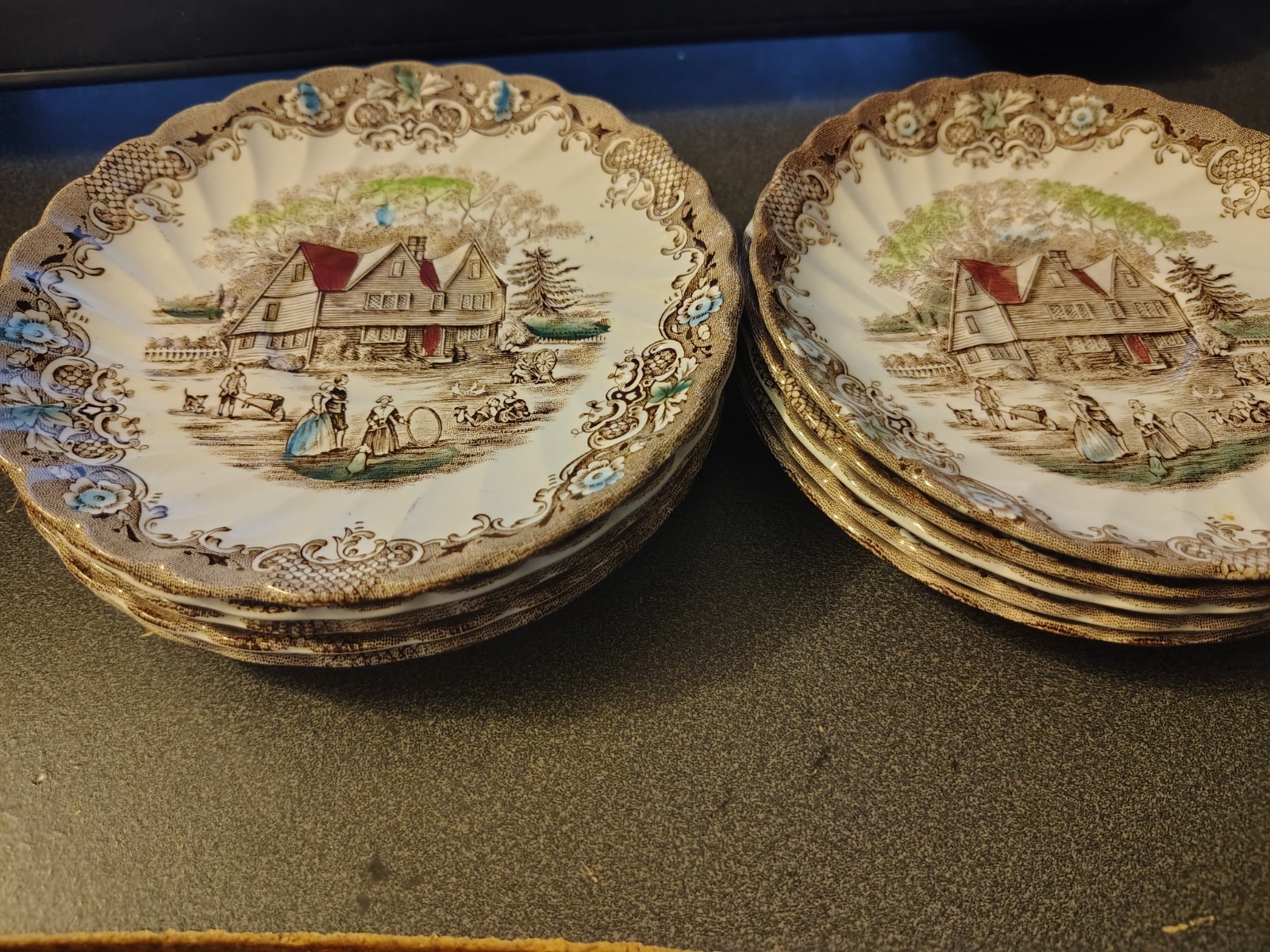 10 Johnson Brothers Heritage Hall Decorative Plates