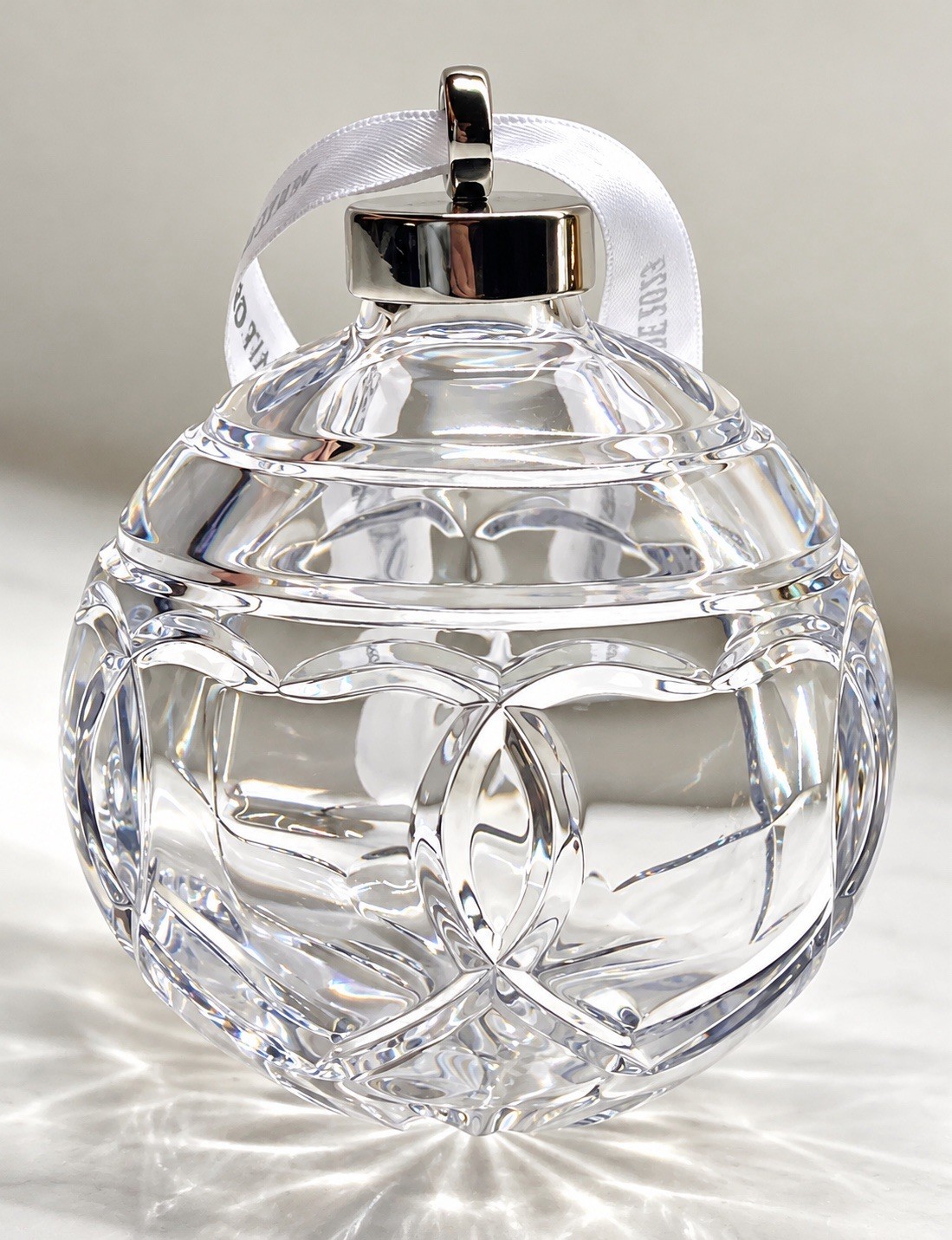 Waterford Times Square 2023 Gift of Love Crystal Ball Ornament Heart Box Retired