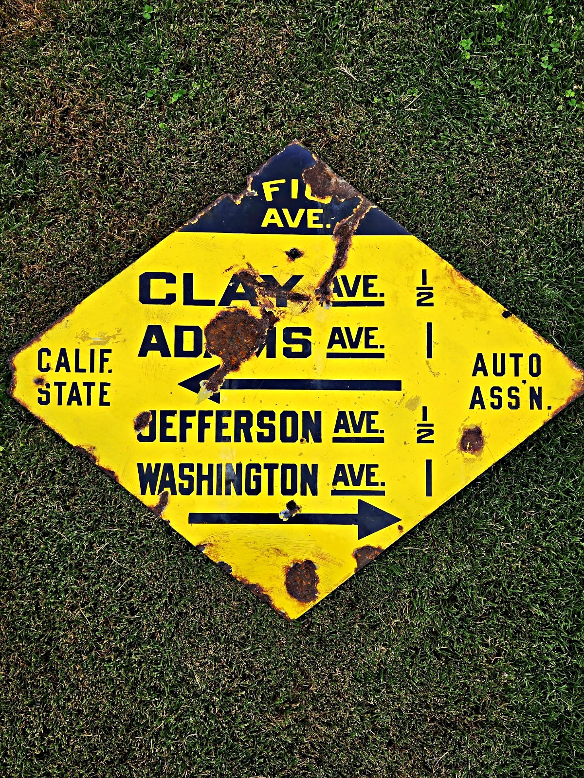 Original Porcelain/Steel California State Auto Association Vintage Metal Sign. 