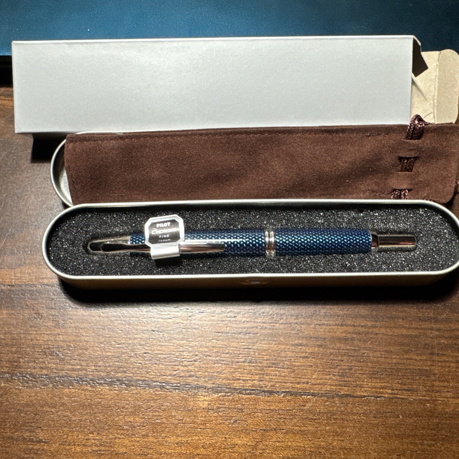 Brand New Pilot Vanishing Point Fountain Pen blue carbonesqu - Body Only No Nib Brand New Pilot Vanishing Point Fountain Pen blue carbonesqu - Body Only No Nib