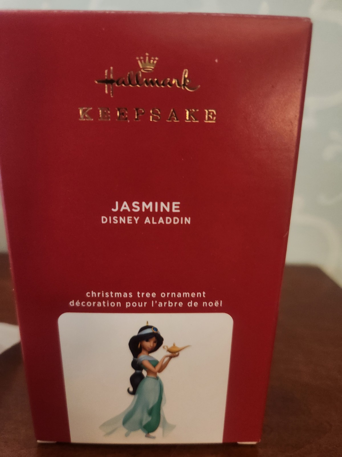 Hallmark Jasmine Disney\'s Aladdin Disney Princess Keepsake Ornament 2020 Hallmark Jasmine Disney\'s Aladdin Disney Princess Keepsake Ornament 2020