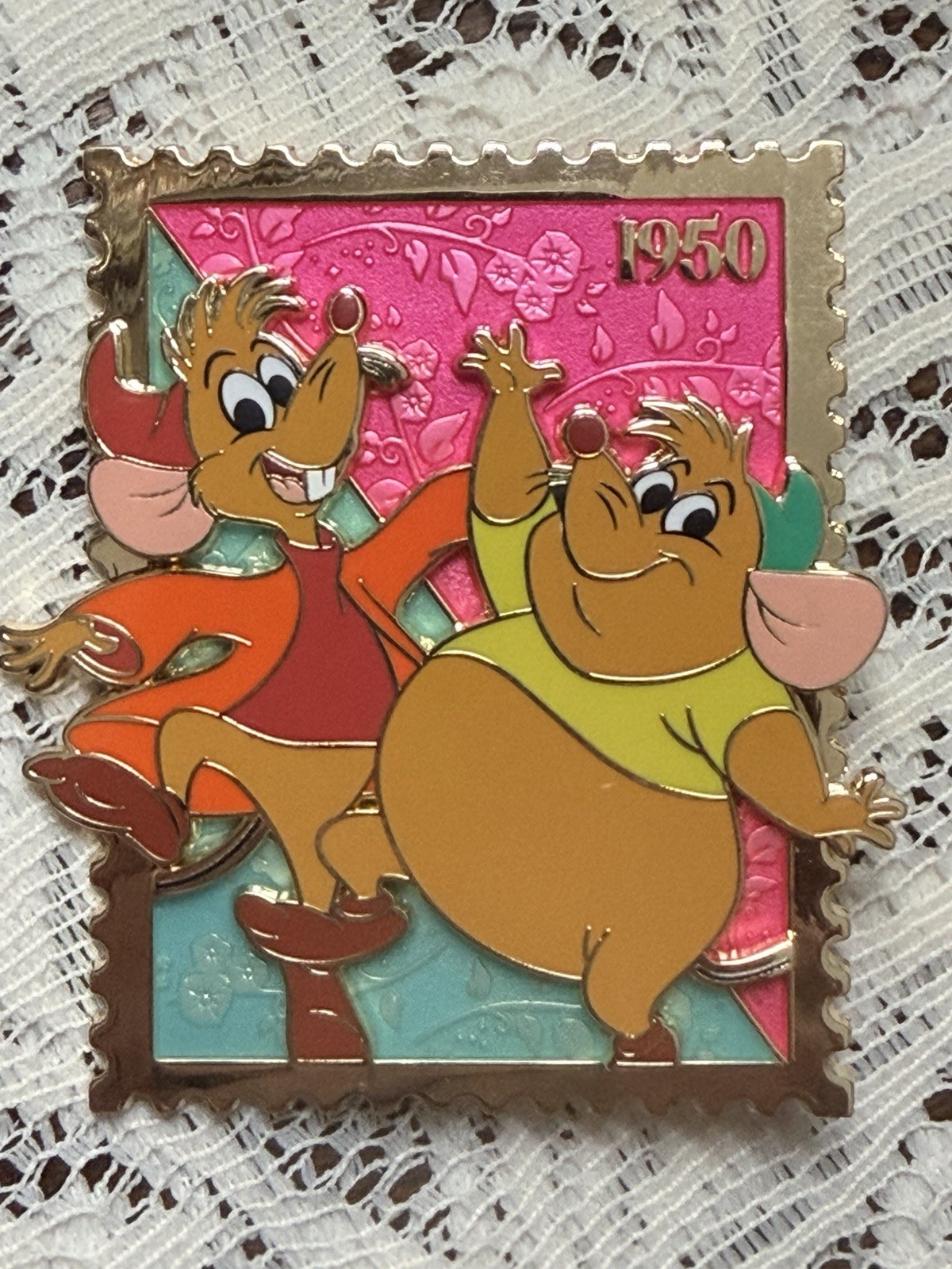 Disney Pink a la Mode Royal Stamp Pin - Jaq and Gus Cinderella SE 400