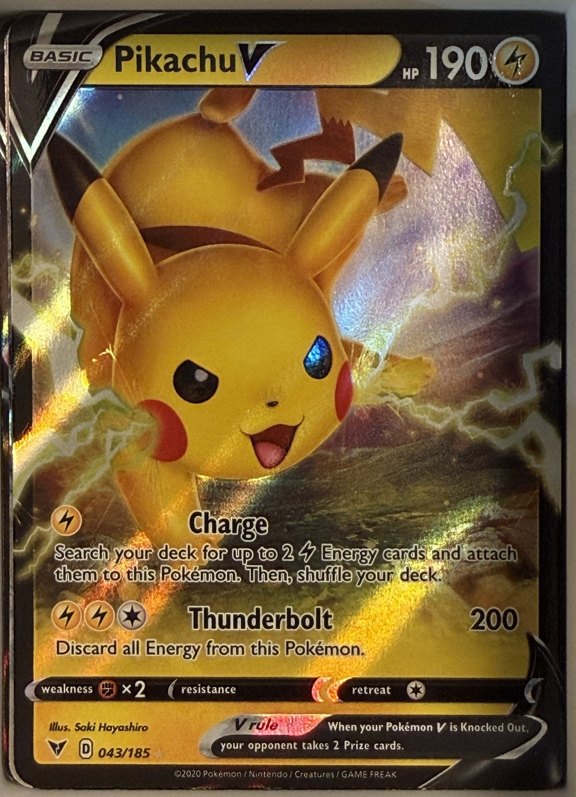 Pikachu V 043/185 - Pokemon TCG Vivid Voltage Ultra Rare (NM)