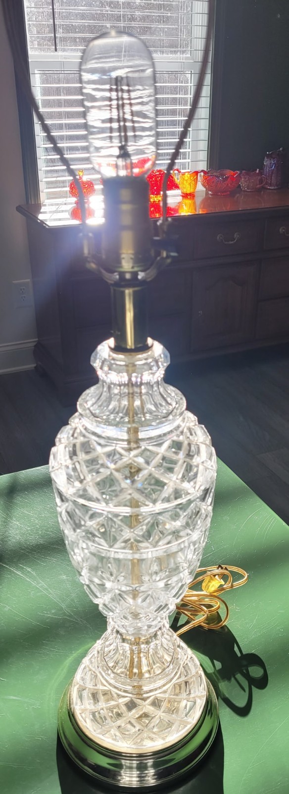 Vintage Hollywood Regency Cut Crystal & Brass Urn Table Lamp MCM 19.5