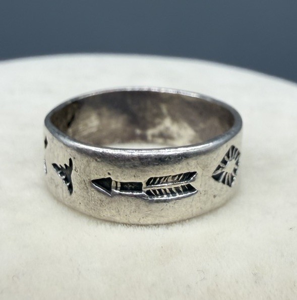 Vintage Bell Trading Post Sterling Silver Harvey Era Stamped Ring Band Size 5