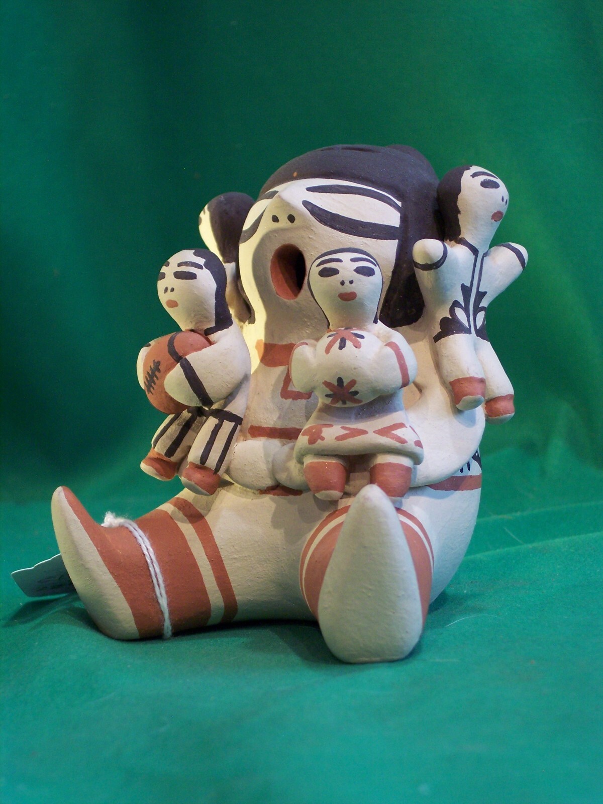 Cochiti Story Teller by Judith Suina - Flawless Beauty Cochiti Story Teller by Judith Suina - Flawless Beauty