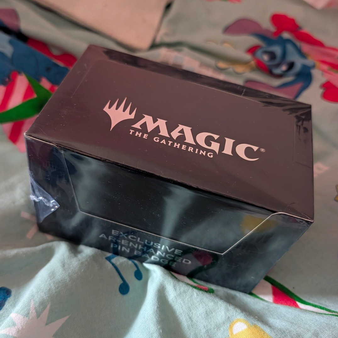 Wizards of the Coast MTG Exclusive Box Of AR Pins