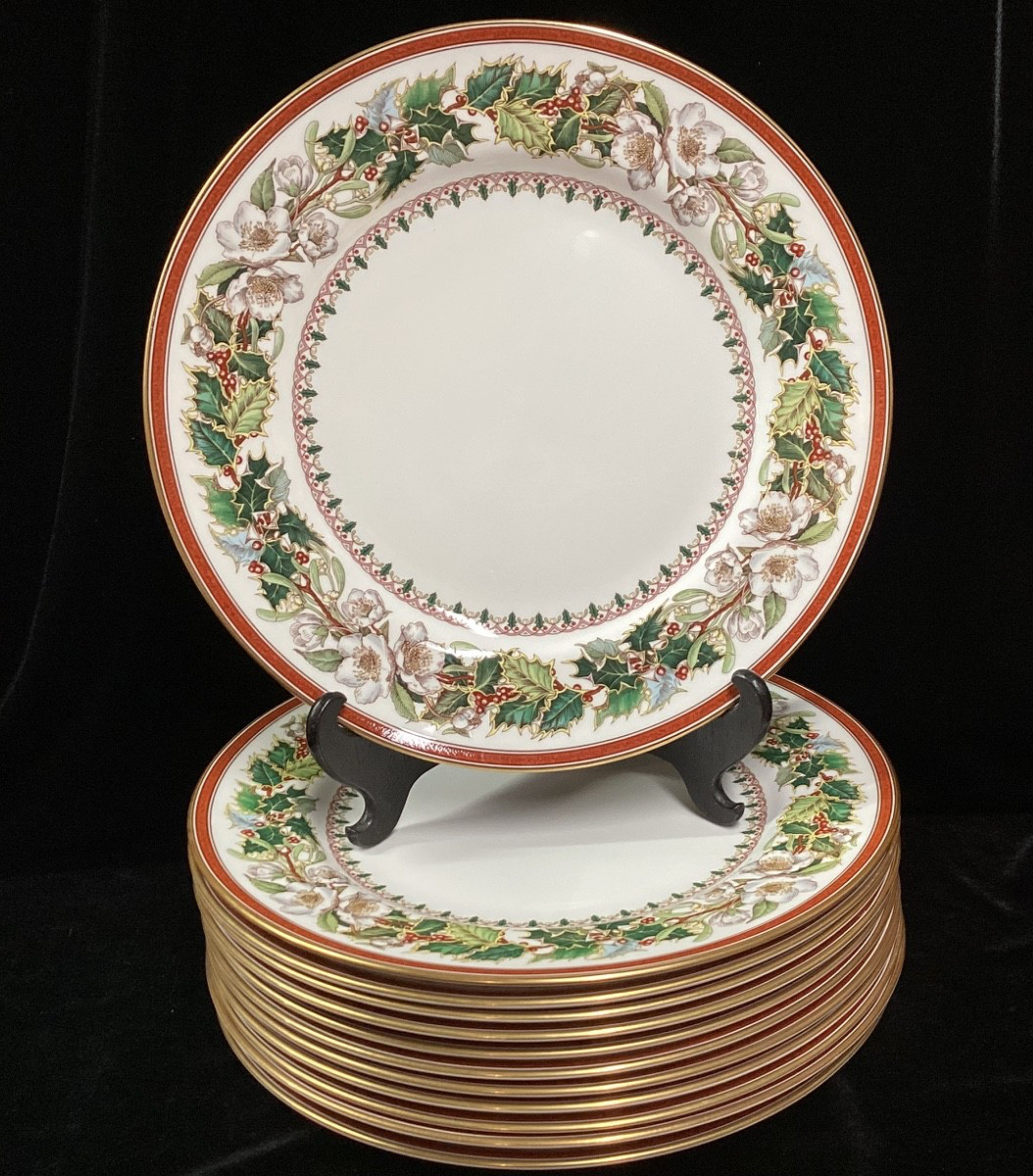 Spode England Bone China CHRISTMAS ROSE 10 5/8\