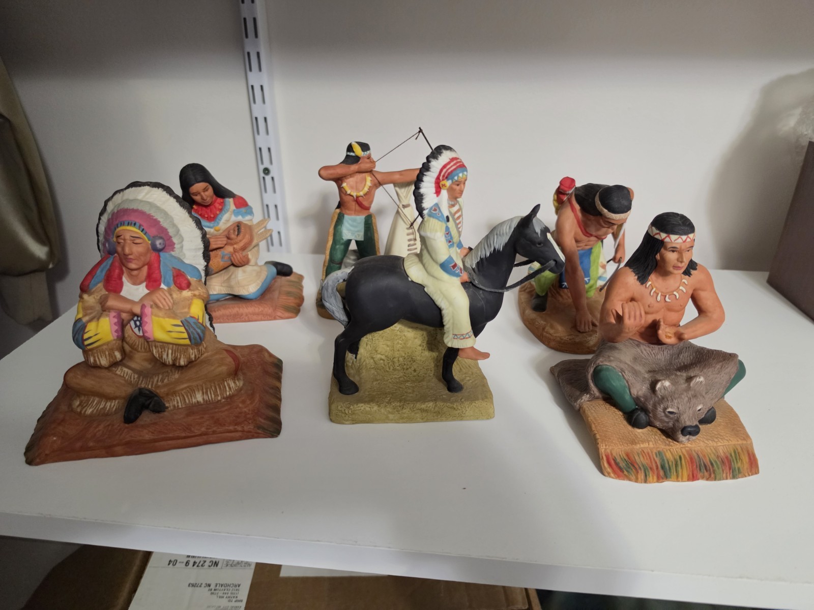 (6) 1988 American Heritage Wild West Series Ceramic Figures Chiefs Indians Horse