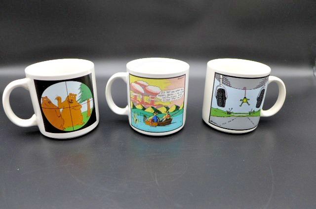 VTG Gary Larson The Far Side Coffee Mugs Bear In Bullseye No Limits Frog Lot 3