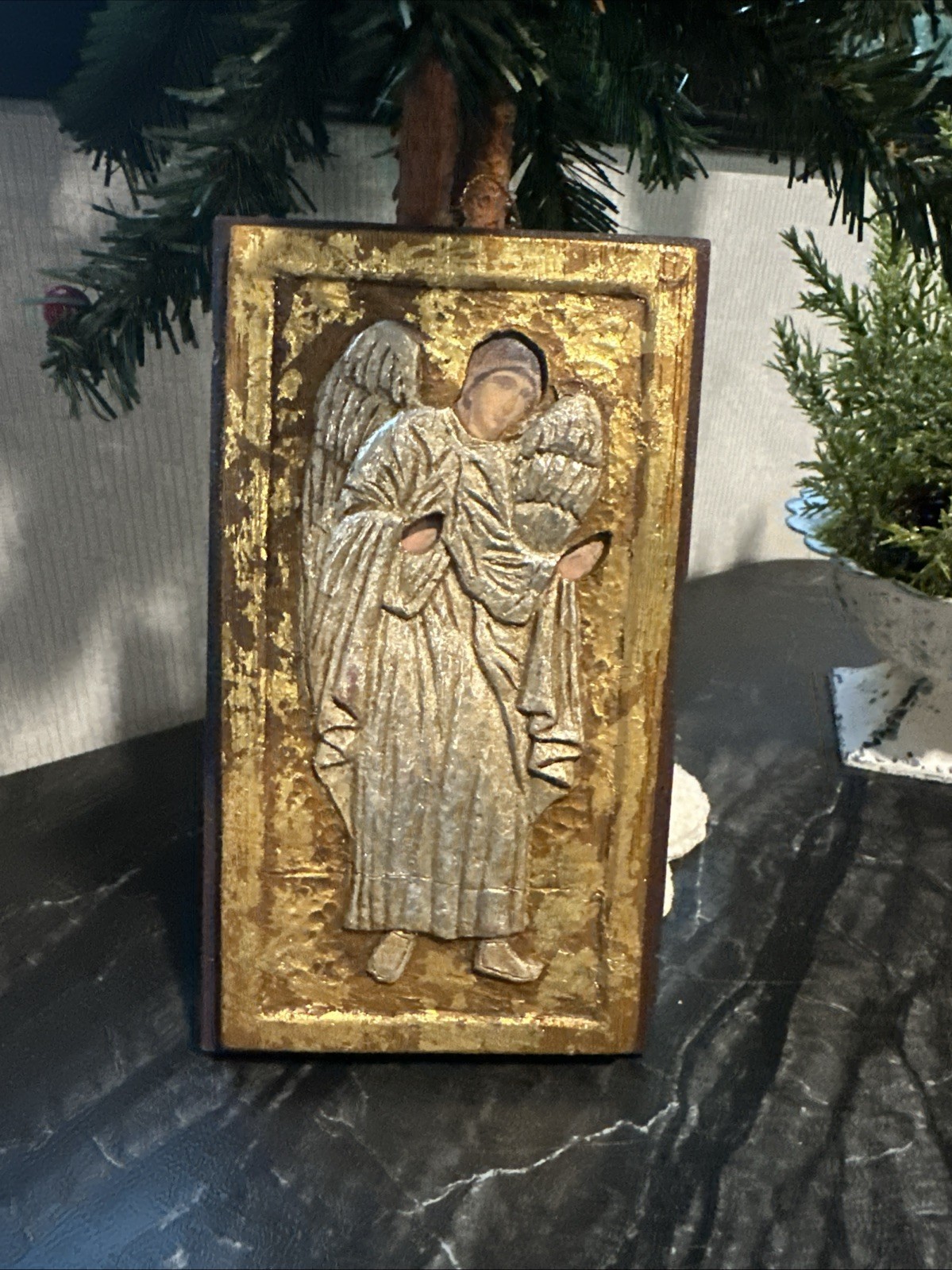 Vtg Hand Carved ANGEL PLAQUE Ornament Decoupage Gold Hanging Wooden Gift Idea Vtg Hand Carved ANGEL PLAQUE Ornament Decoupage Gold Hanging Wooden Gift Idea