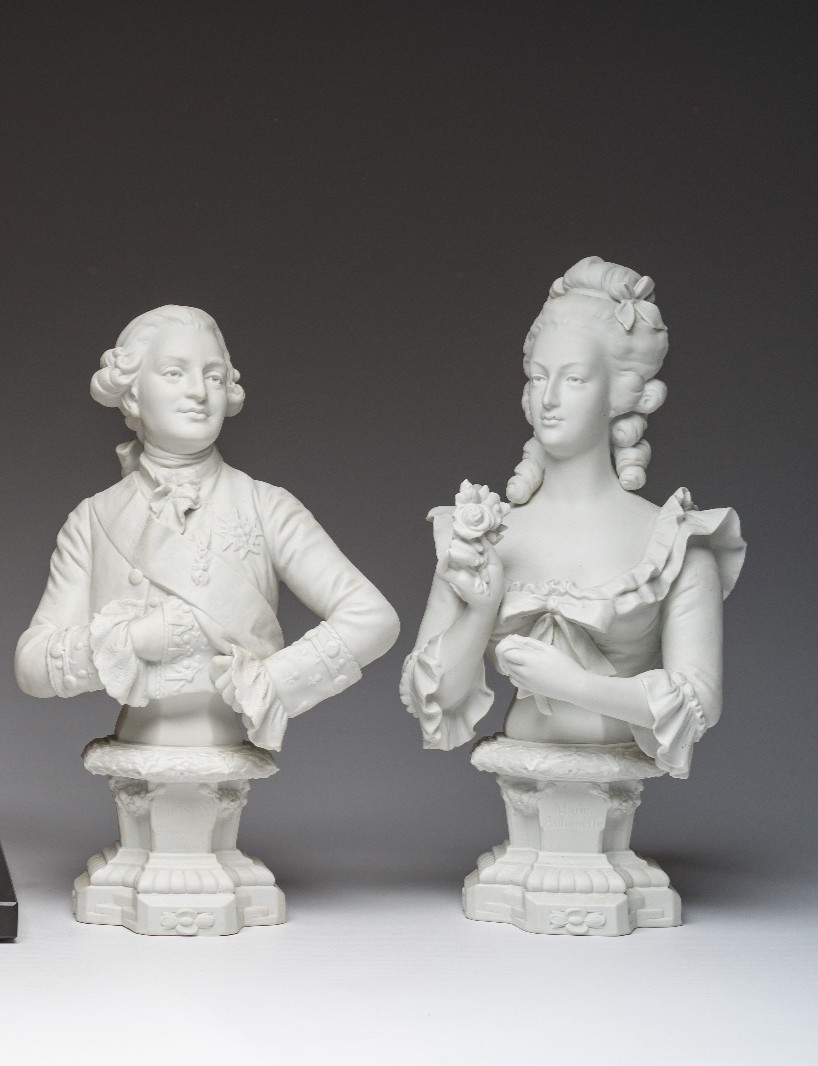 PAIR antique scheibe alsbach  porcelain statue Louis XVI Marie Antoinette bust