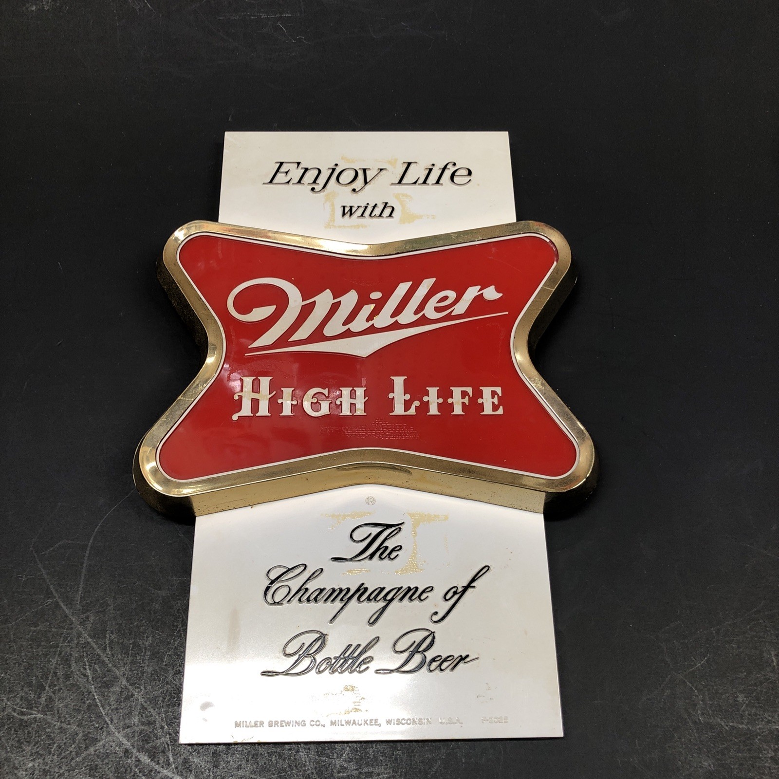 Vintage Miller High Life Beer Plastic Wall Sign Plaque Champagne of Bottle Beer Vintage Miller High Life Beer Plastic Wall Sign Plaque Champagne of Bottle Beer