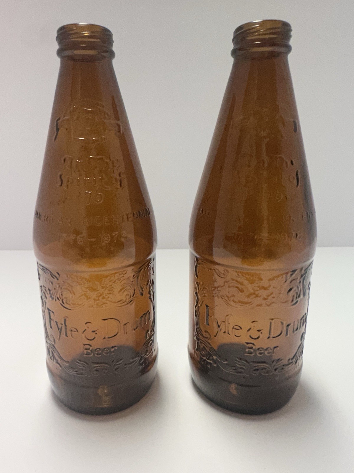 Vintage 1976 Fyfe & Drum Beer Spirit of 76 Bicentennial Bottles Lot of 2 Amber