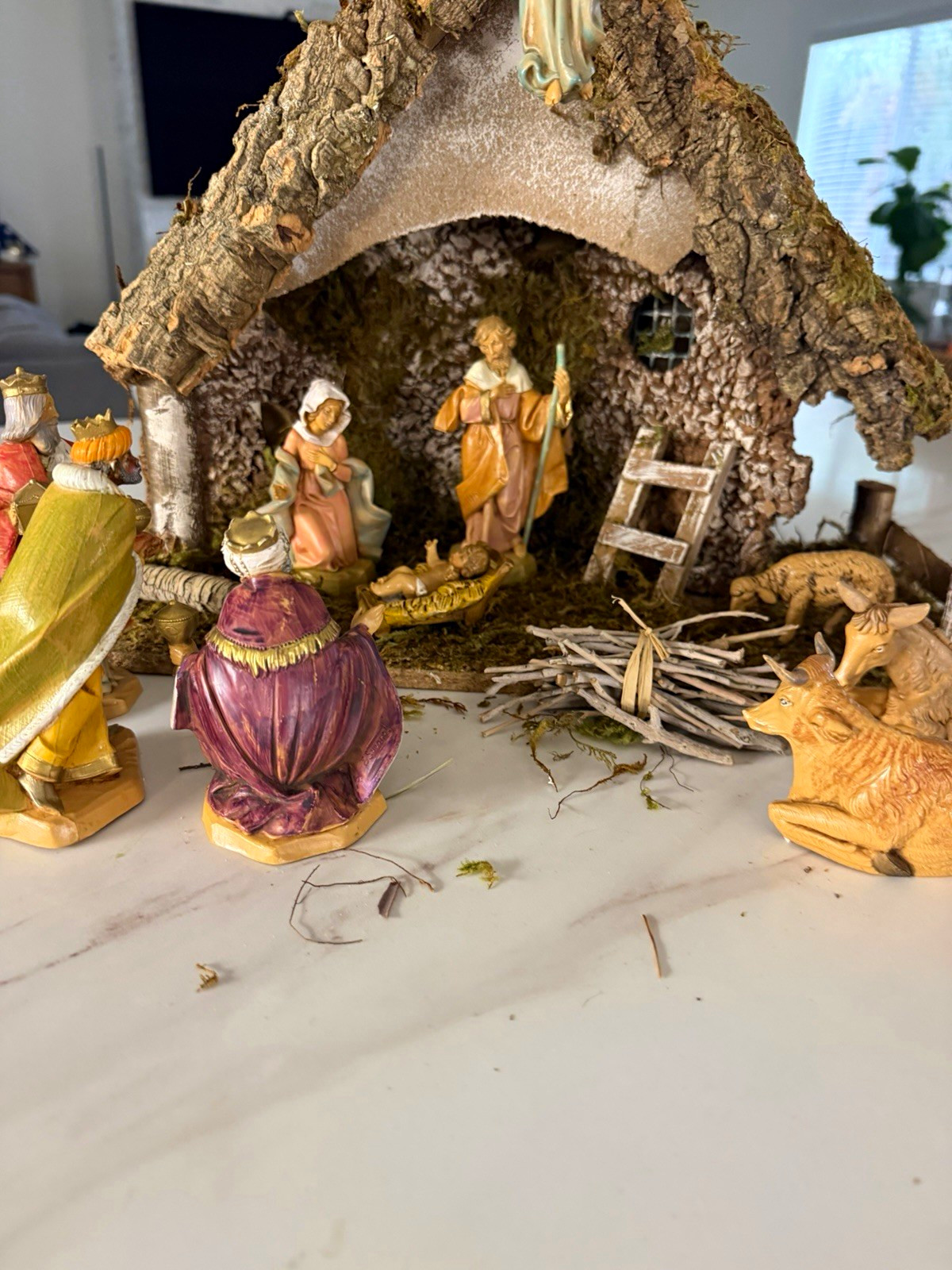 Fontanini Heirloom Nativity Set Depose Vintage Italy Wood Stable Holy Family Fontanini Heirloom Nativity Set Depose Vintage Italy Wood Stable Holy Family