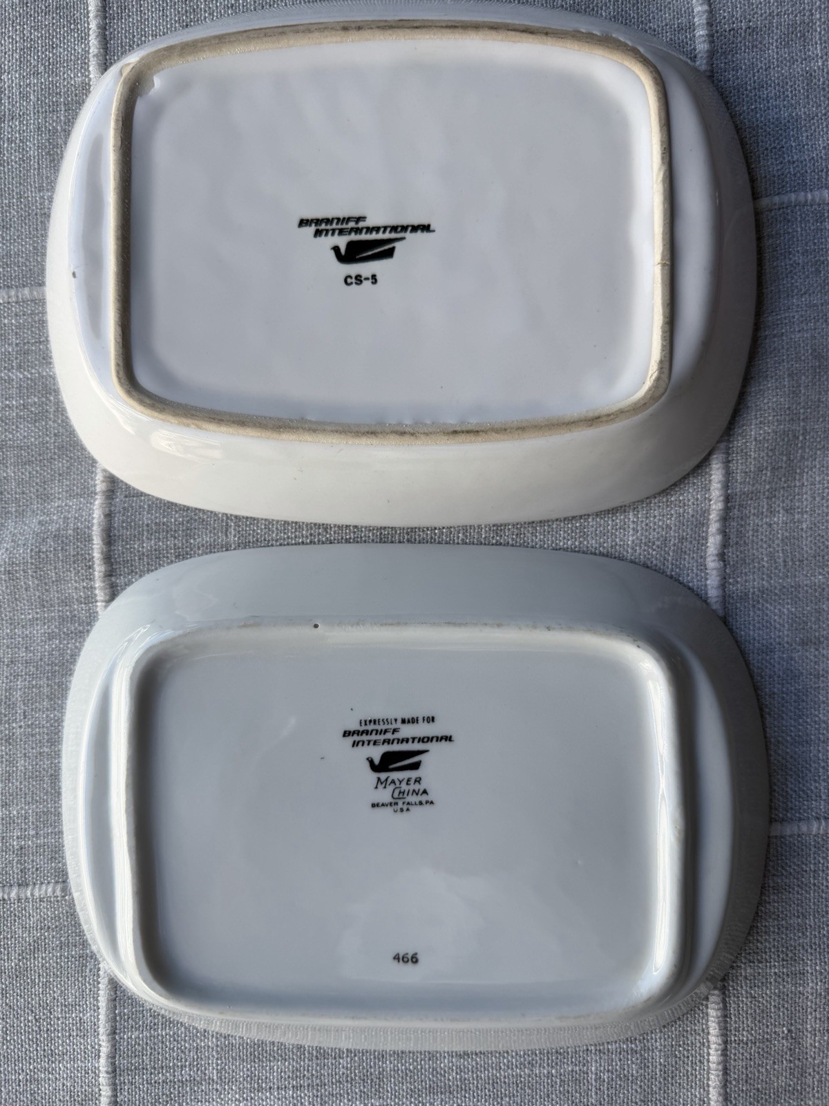 2 Vintage Braniff International Airlines China Dishes Mayer China CS-5 Airline
