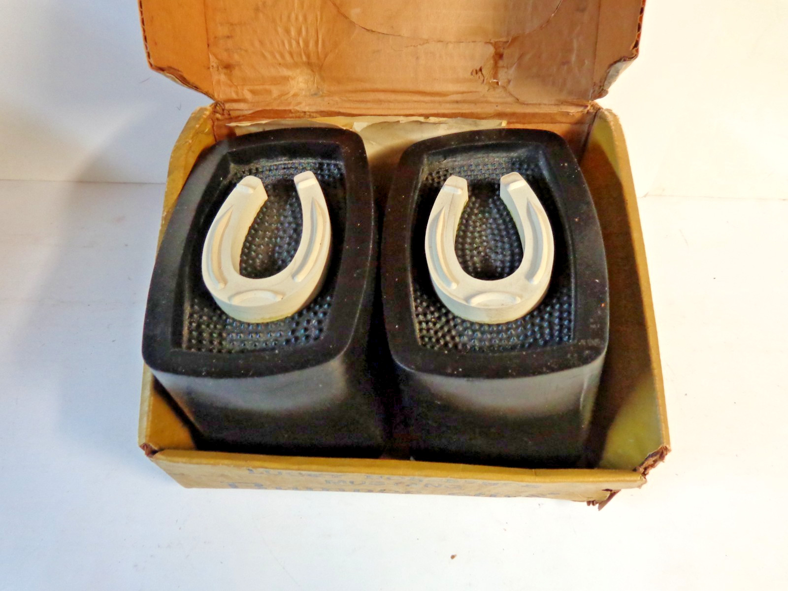 NOS Accessory 1965 '66 '67 Ford Mustang Bumper Guards Bumperettes Horseshoes NOS Accessory 1965 '66 '67 Ford Mustang Bumper Guards Bumperettes Horseshoes