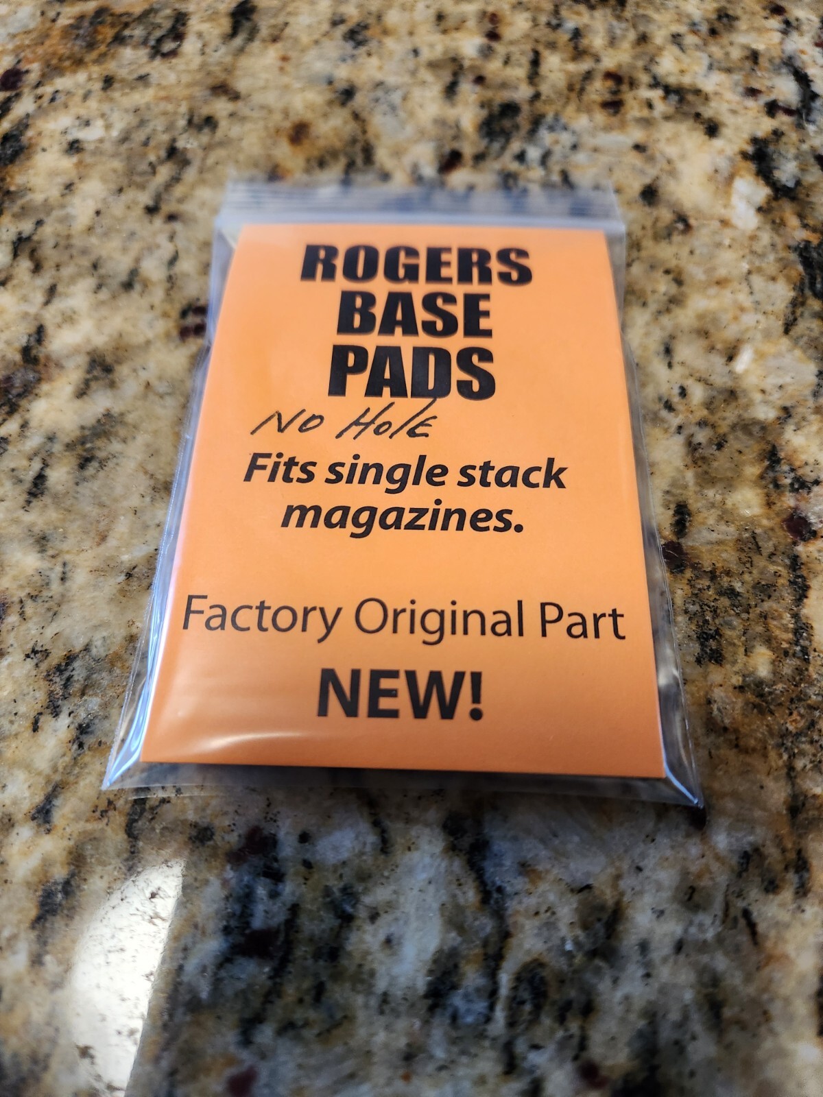 Vintage Rogers Mag Base Pad Fit 1911 Single Stack Mag, No Hole, OLD-BUT-NEW Vintage Rogers Mag Base Pad Fit 1911 Single Stack Mag, No Hole, OLD-BUT-NEW
