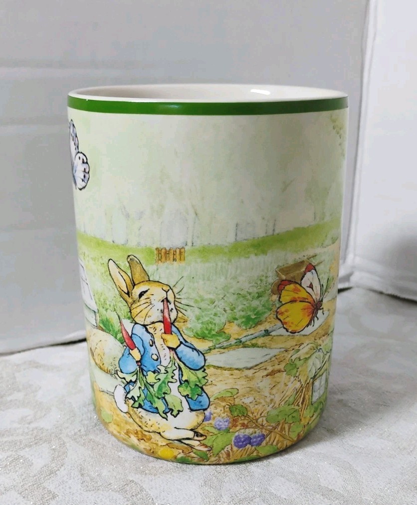 Williams Sonoma 2018 Beatrix Potter Peter Rabbit Ceramic Candle Holder, 4\ Williams Sonoma 2018 Beatrix Potter Peter Rabbit Ceramic Candle Holder, 4\