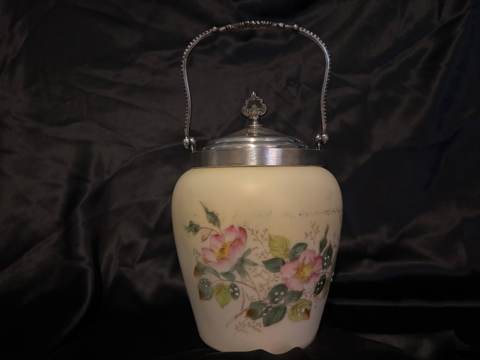 Antique 19th-century Victorian Glass Biscuit / Cracker Barrel Jar, Mt Washinton Antique 19th-century Victorian Glass Biscuit / Cracker Barrel Jar, Mt Washinton