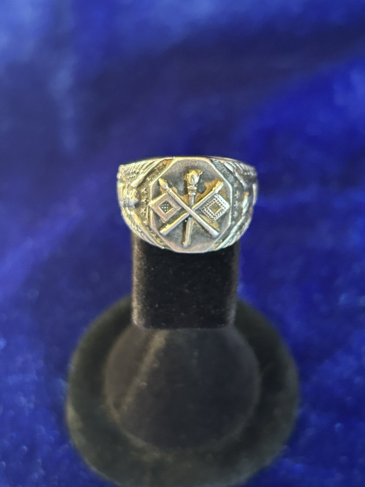Vintage Estate WWll U S Army Signal Corps (Notify Inscribed) Sterling Ring Vintage Estate WWll U S Army Signal Corps (Notify Inscribed) Sterling Ring
