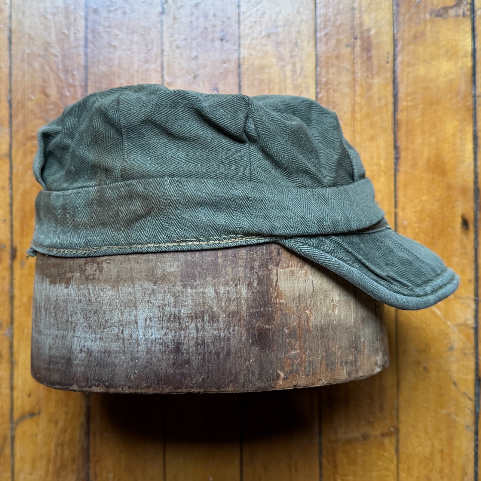 Vintage 1940s WWII Era Small HBT Utility Work Cap Hat Military Style 40s WW2 Vintage 1940s WWII Era Small HBT Utility Work Cap Hat Military Style 40s WW2