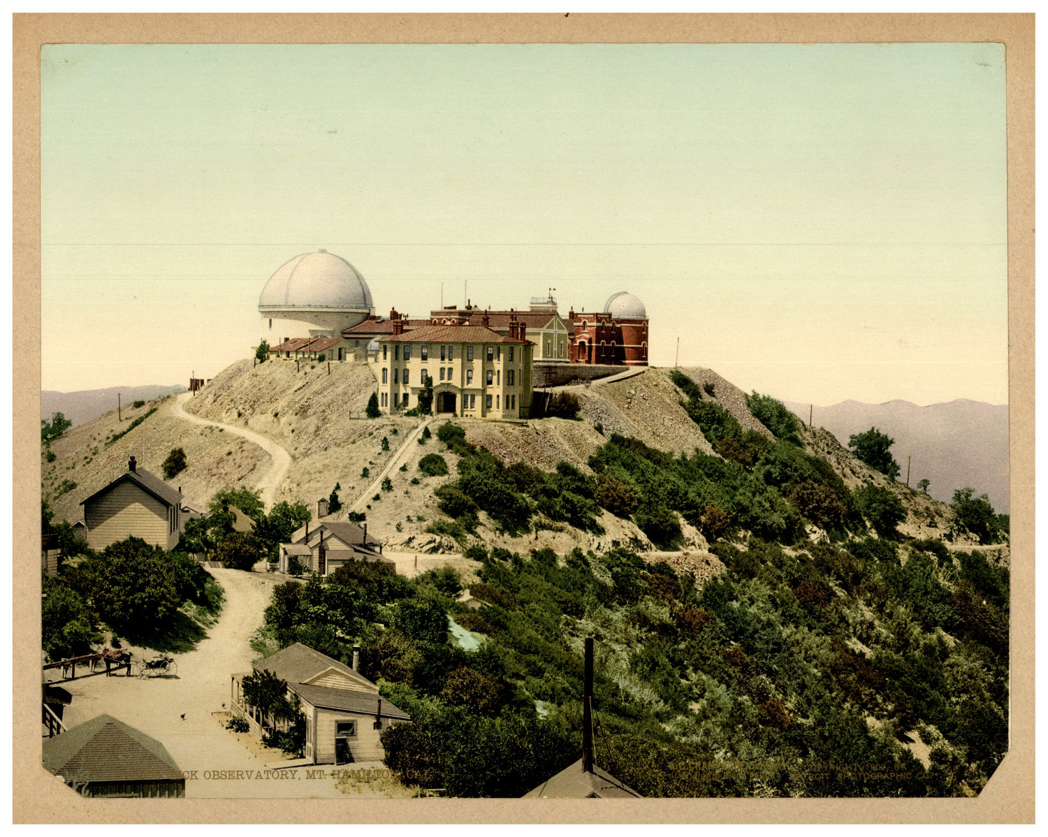 USA, California, Mount Hamilton, Observatory photochromic, vintage photochromic