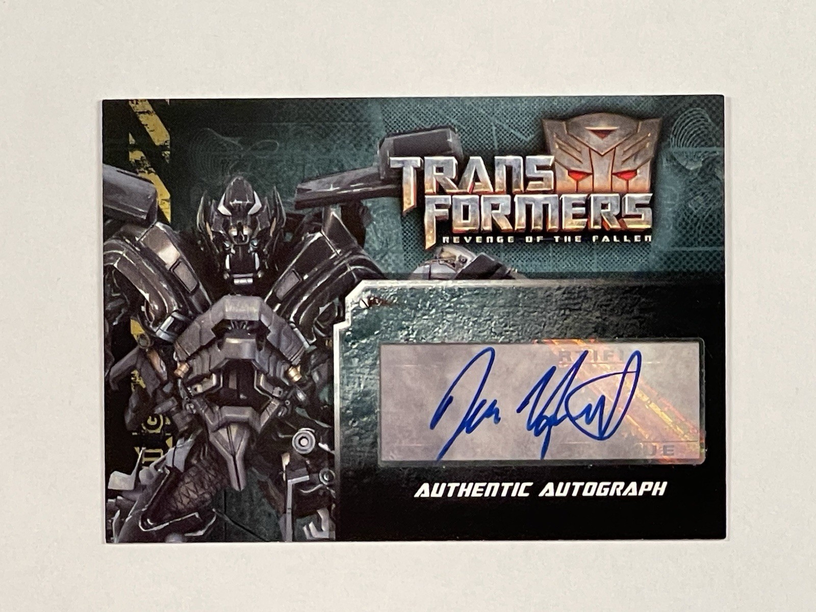 2009 Topps Transformers: Revenge of the Fallen - Ironhide - Auto - NM