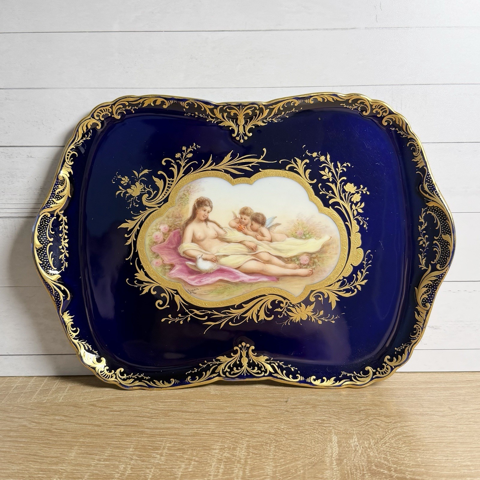 ROYAL VIENNA PORCELAIN TRINKET TRAY COBALT GOLD SCENIC HAND PAINTED BEEHIVE MARK
