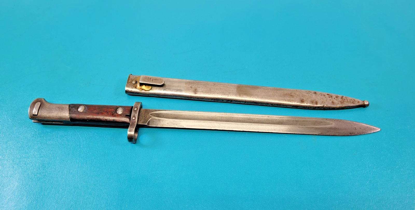 WWII Czechoslovakia Czech VZ 24 Rifle Bayonet + Scabbard CSZ D   TR1839