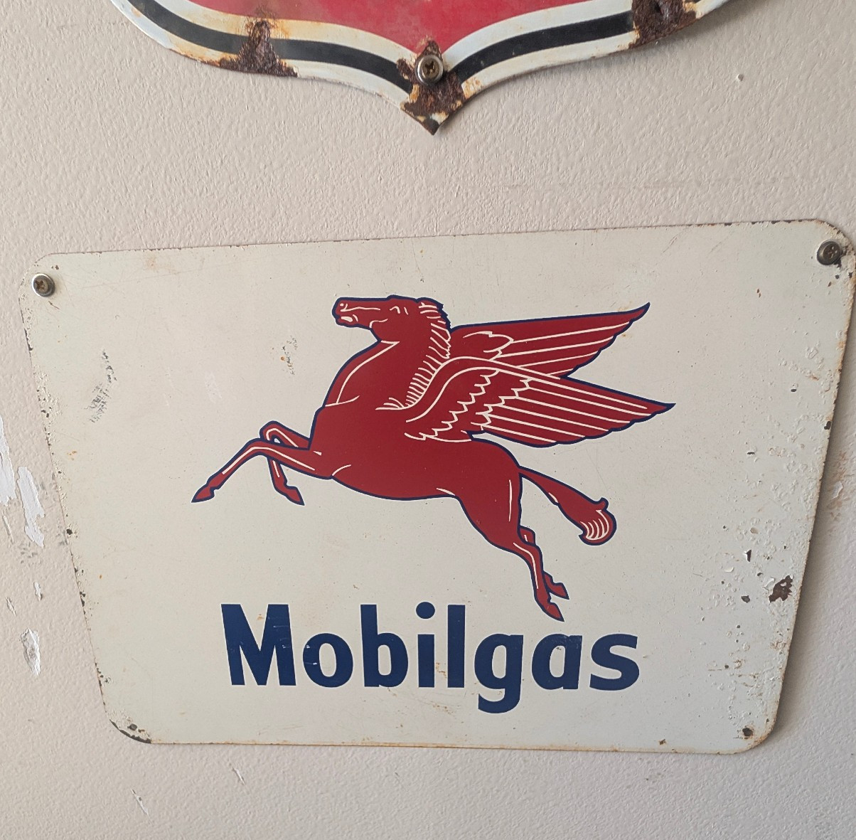 vintage mobil gas pegasus sign 14x10 inches