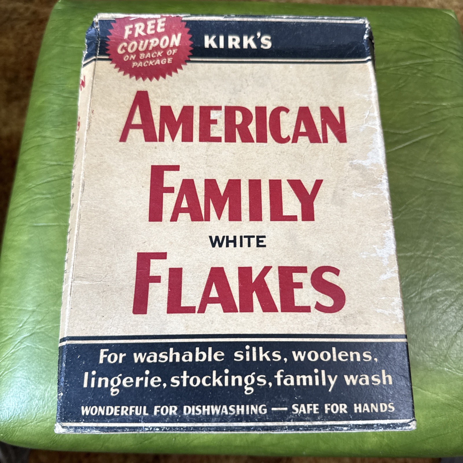 Vintage Kirk’s American Family White Flakes   Laundry Soap Box Suds Unopened PG