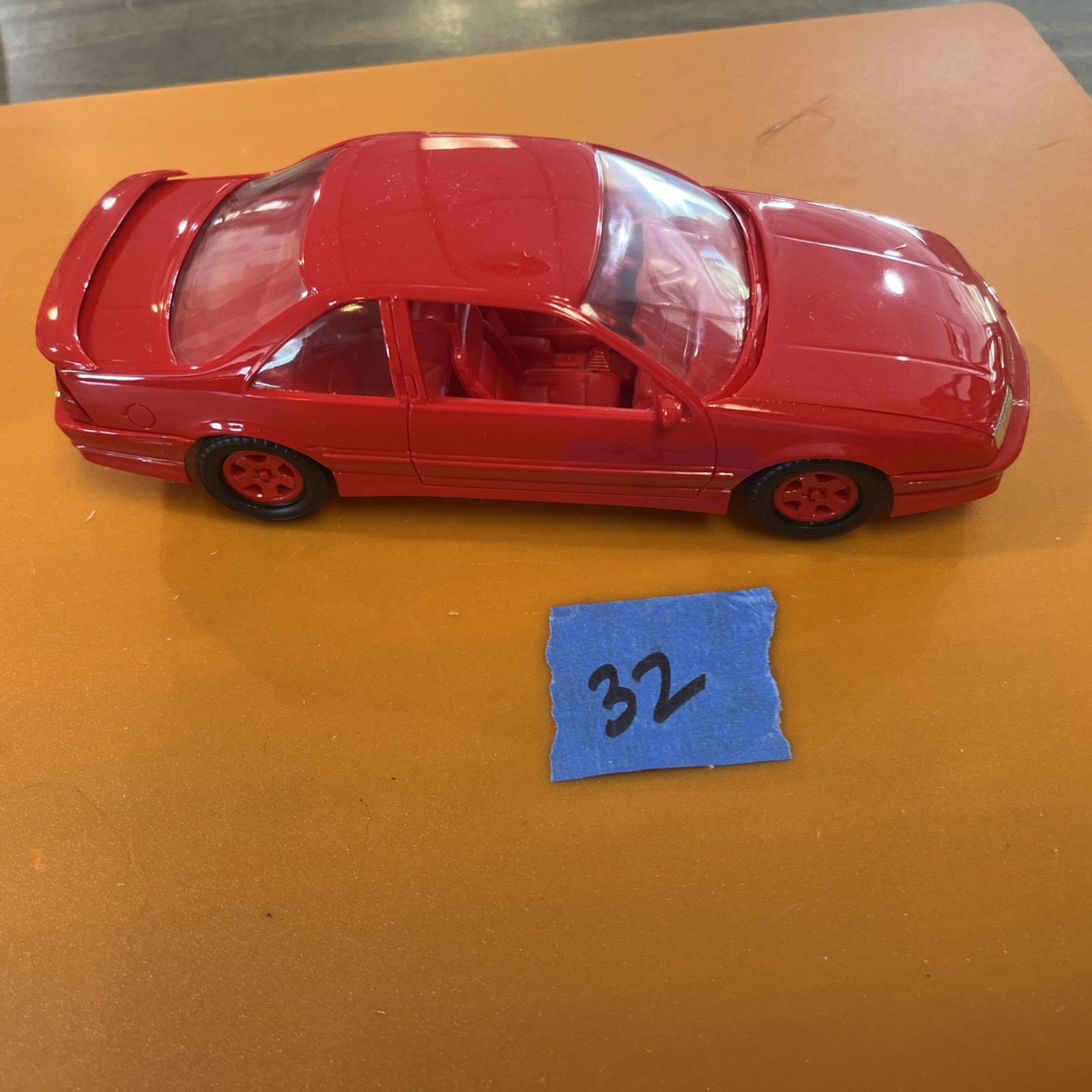 AMT Ertl 6038 1/25 Scale 1991 Chevrolet Beretta GTZ Promo Model Car Bright Red