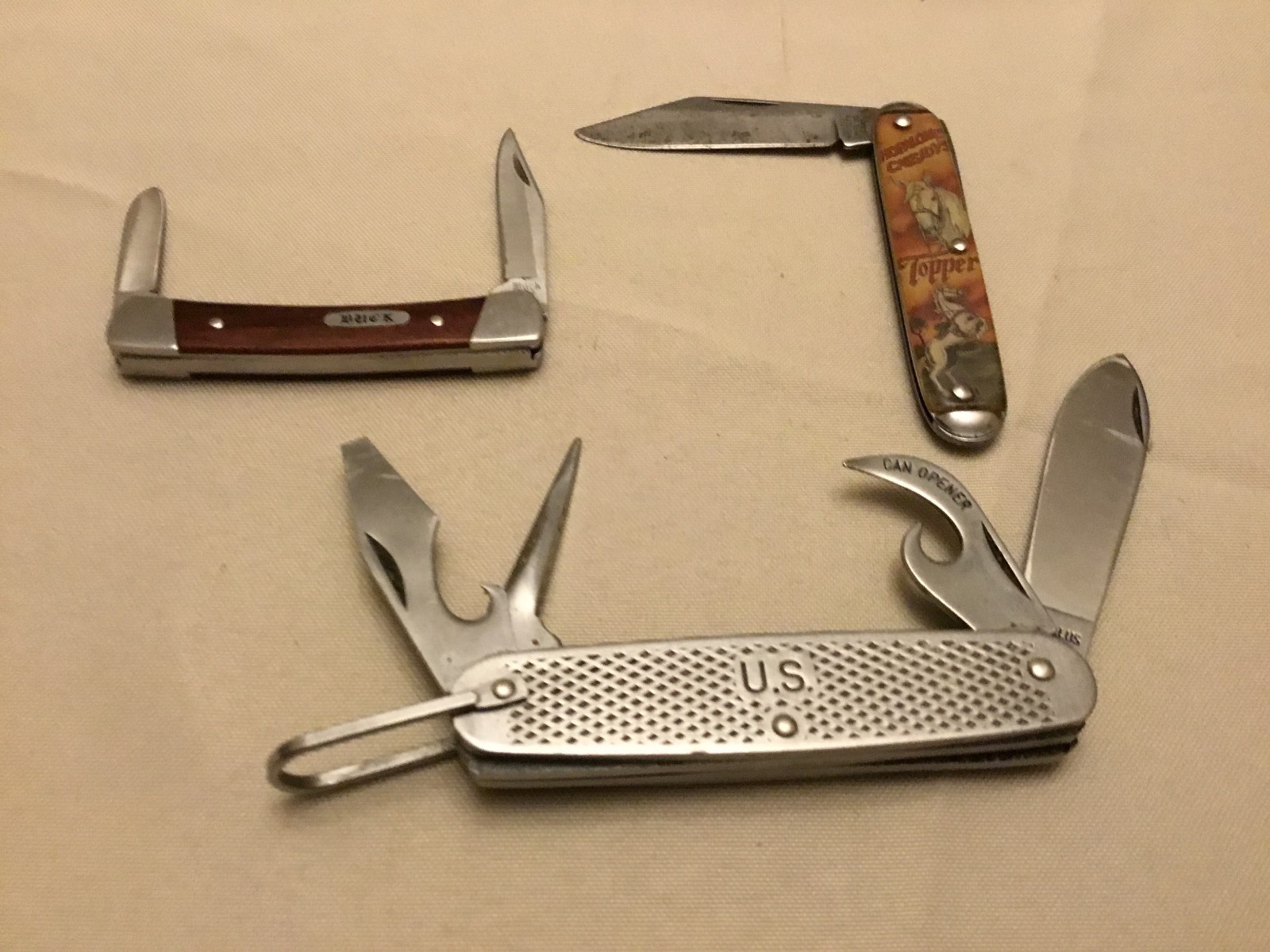Lot of 3 - Vintage Folding Knives - Buck, Camillus Military, Hopalong Cassidy Lot of 3 - Vintage Folding Knives - Buck, Camillus Military, Hopalong Cassidy