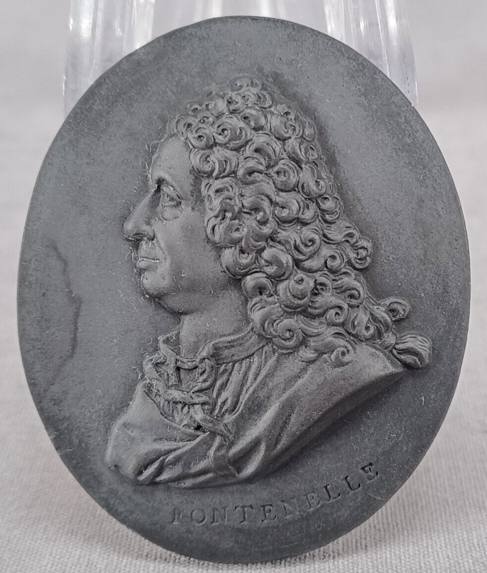 Wedgwood Fontenelle Black Basalt Portrait Medallion Plaque C.1780-1795 Wedgwood Fontenelle Black Basalt Portrait Medallion Plaque C.1780-1795