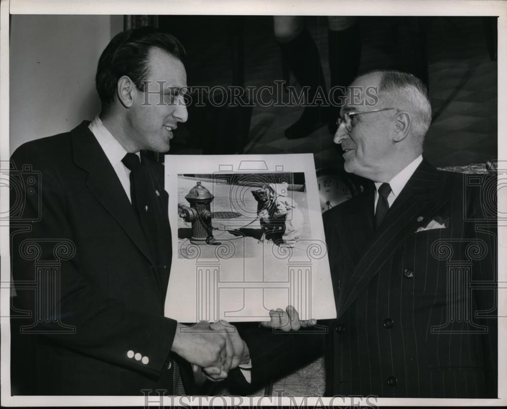 1950 Press Photo President Truman & Aaron Miller Washington Daily Photographer