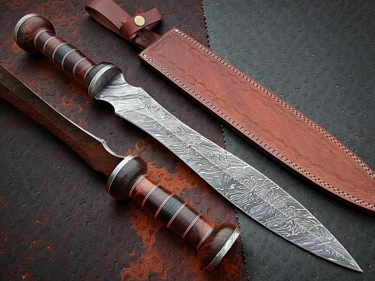 Custom HandMade Forged Damascus Steel Roman Gladius Warrior Sword 735 Custom HandMade Forged Damascus Steel Roman Gladius Warrior Sword 735