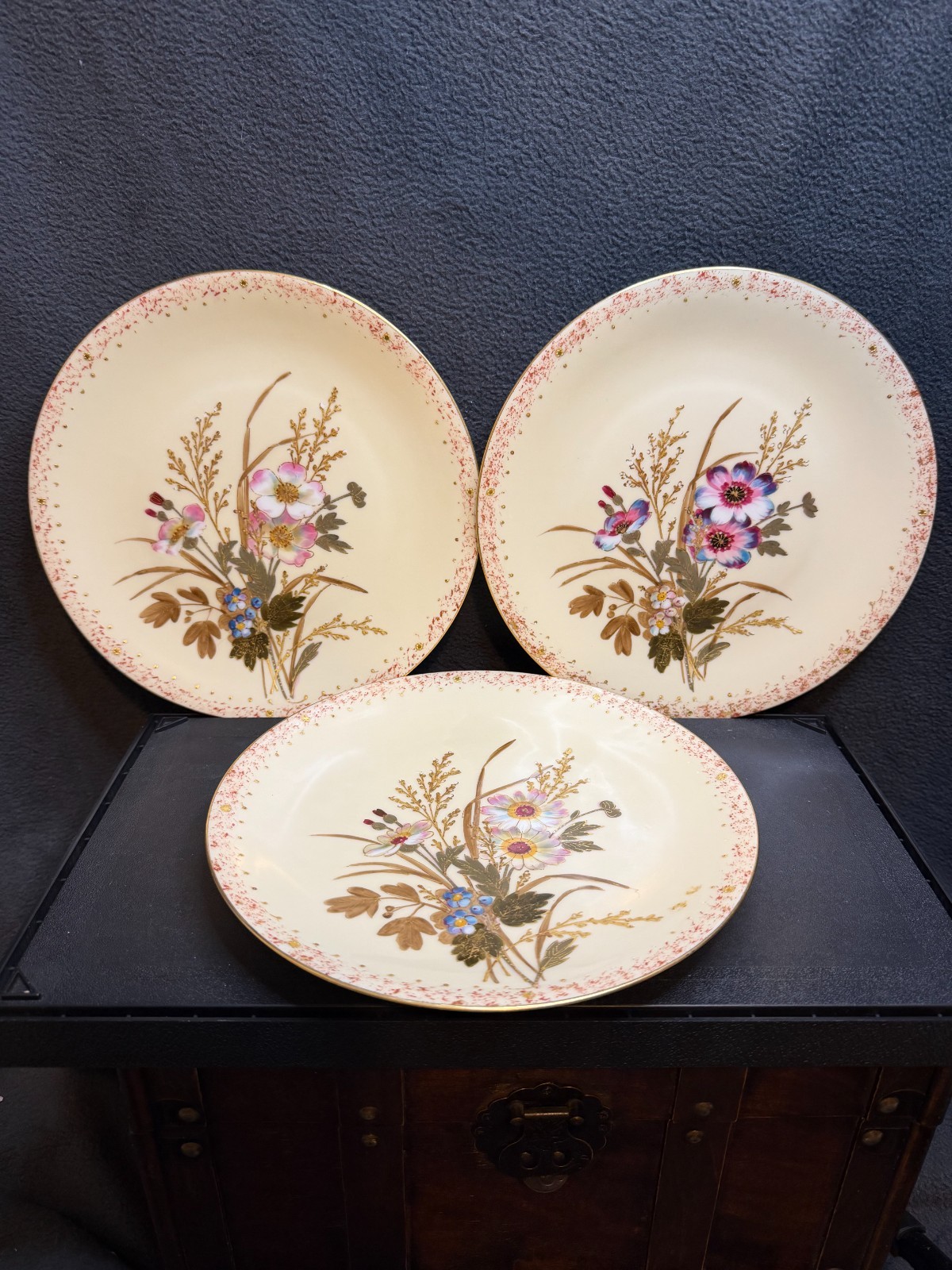 Beautiful Antique Set of 3 Imperial Limoges Depose Plates Beautiful Antique Set of 3 Imperial Limoges Depose Plates