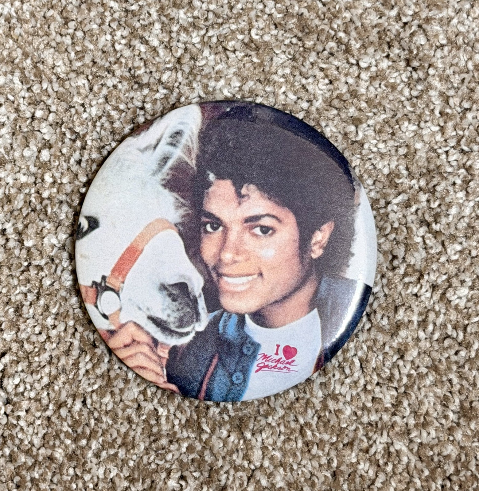 Vintage 1984 Michael Jackson Louie The Llama Pinback Button Pin 3-3/8\