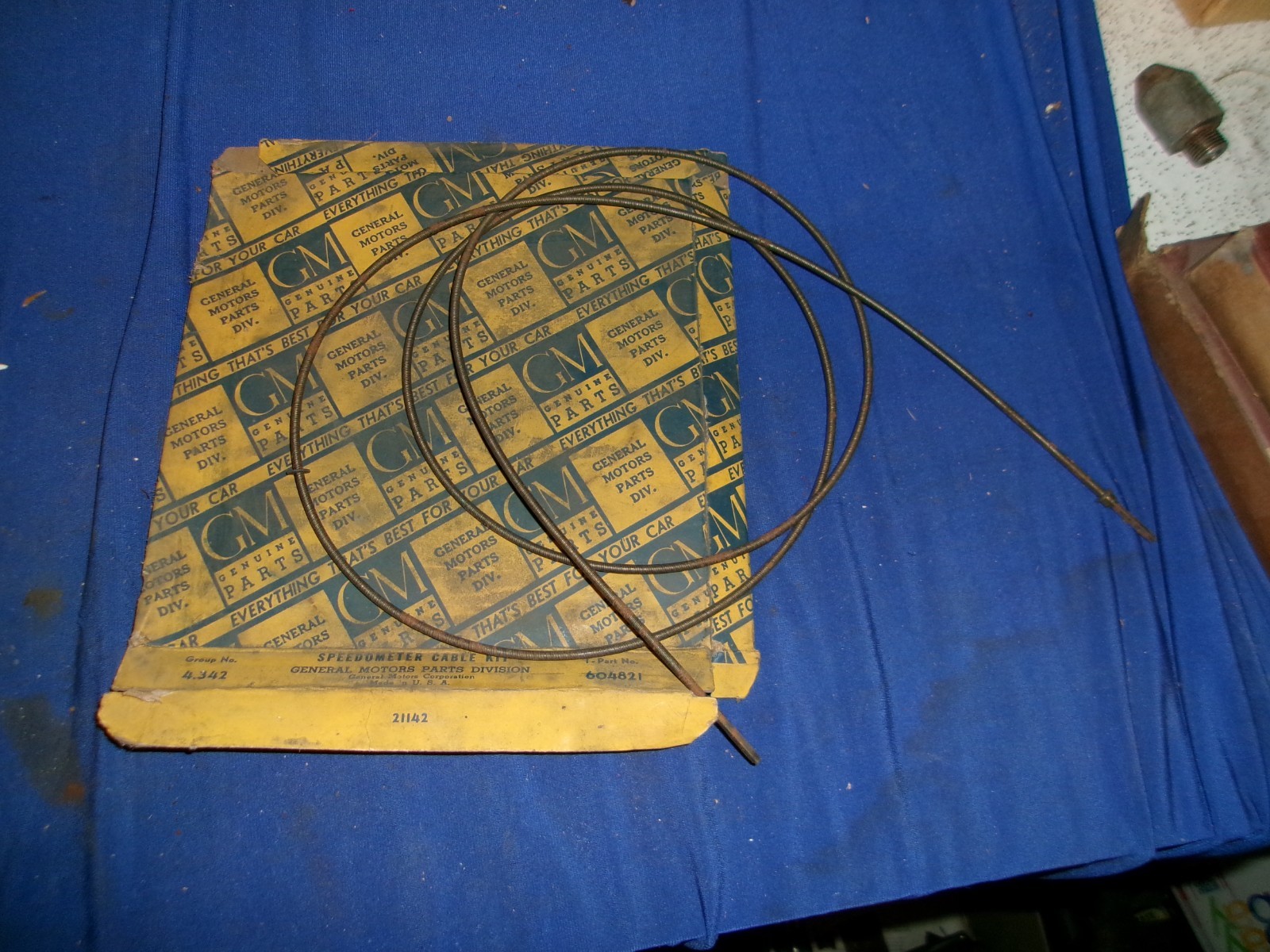 NOS 1941,1942,1946 Chevrolet Speedometer Cable #604823
