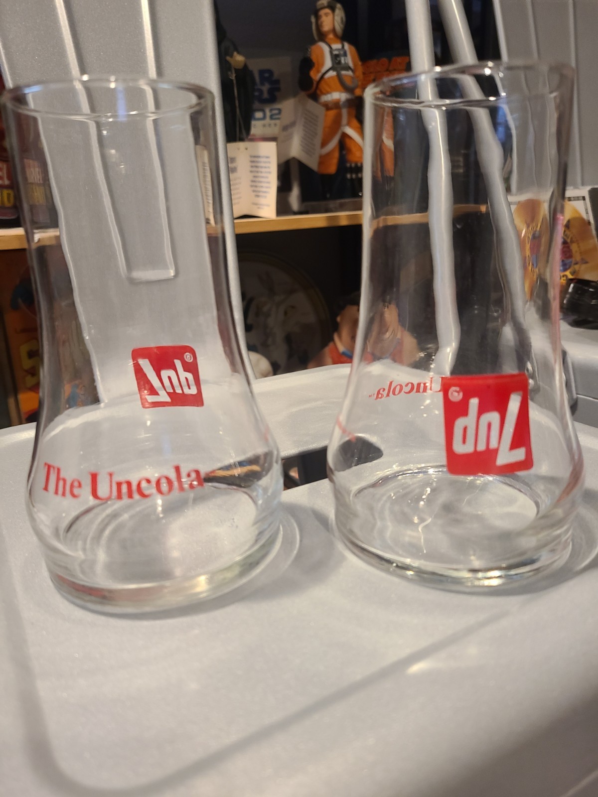 Vintage Set of 2 - 7up The Uncola Upside Down Logo Drinking Glasses Seven Up