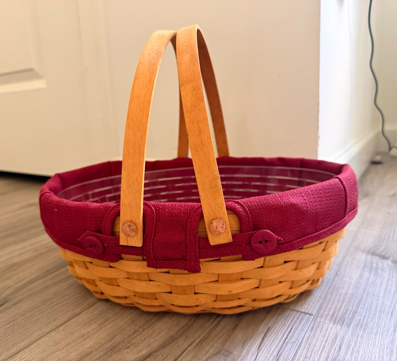 Longaberger 2002 Large Easter Woven Round Basket w/ Handles, Liner, Protector