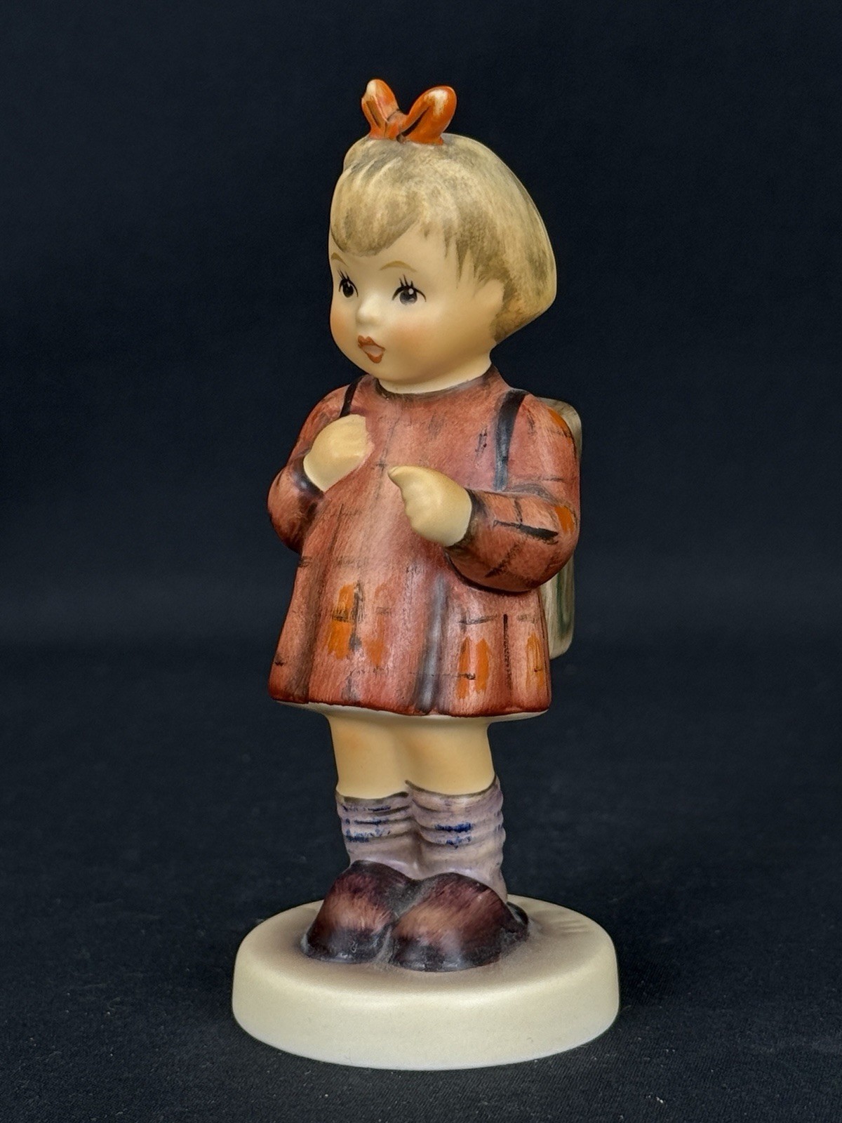 Goebel Hummel What’s That? 488 No Crazing Mint 