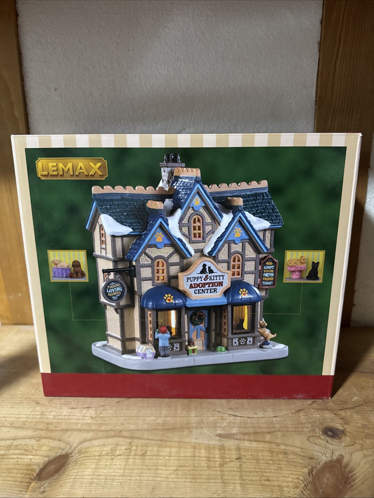 Lemax Puppy & Kitty Adoption Center Christmas Village - 95538