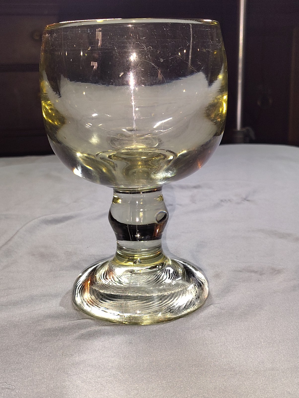 Vintage 8in Gobblet Glass 4.5 Diameter