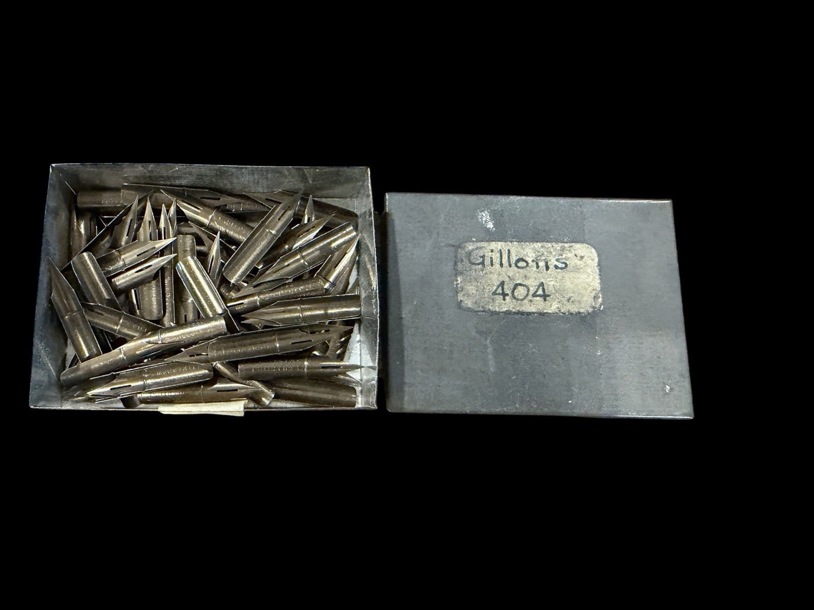 BOX OF 82 Vintage JOSEPH GILLOTT'S 404 FINE DIP PEN NIBS 404F NOS