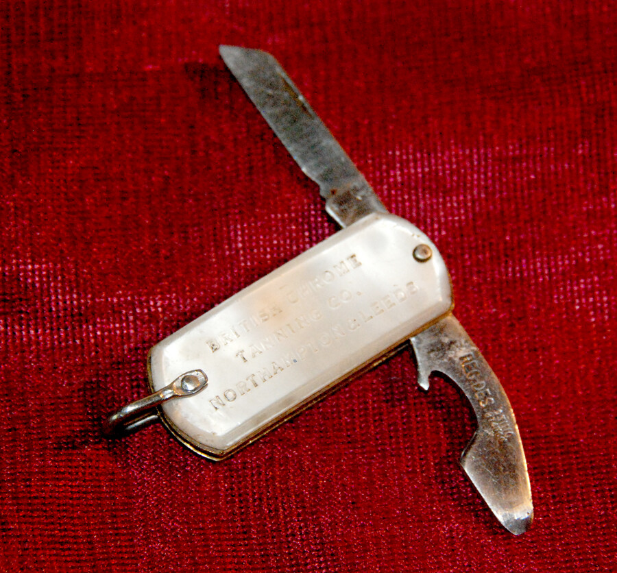 Vintage Multifunctional Sheffield England Poket Knife Original Colletable 
