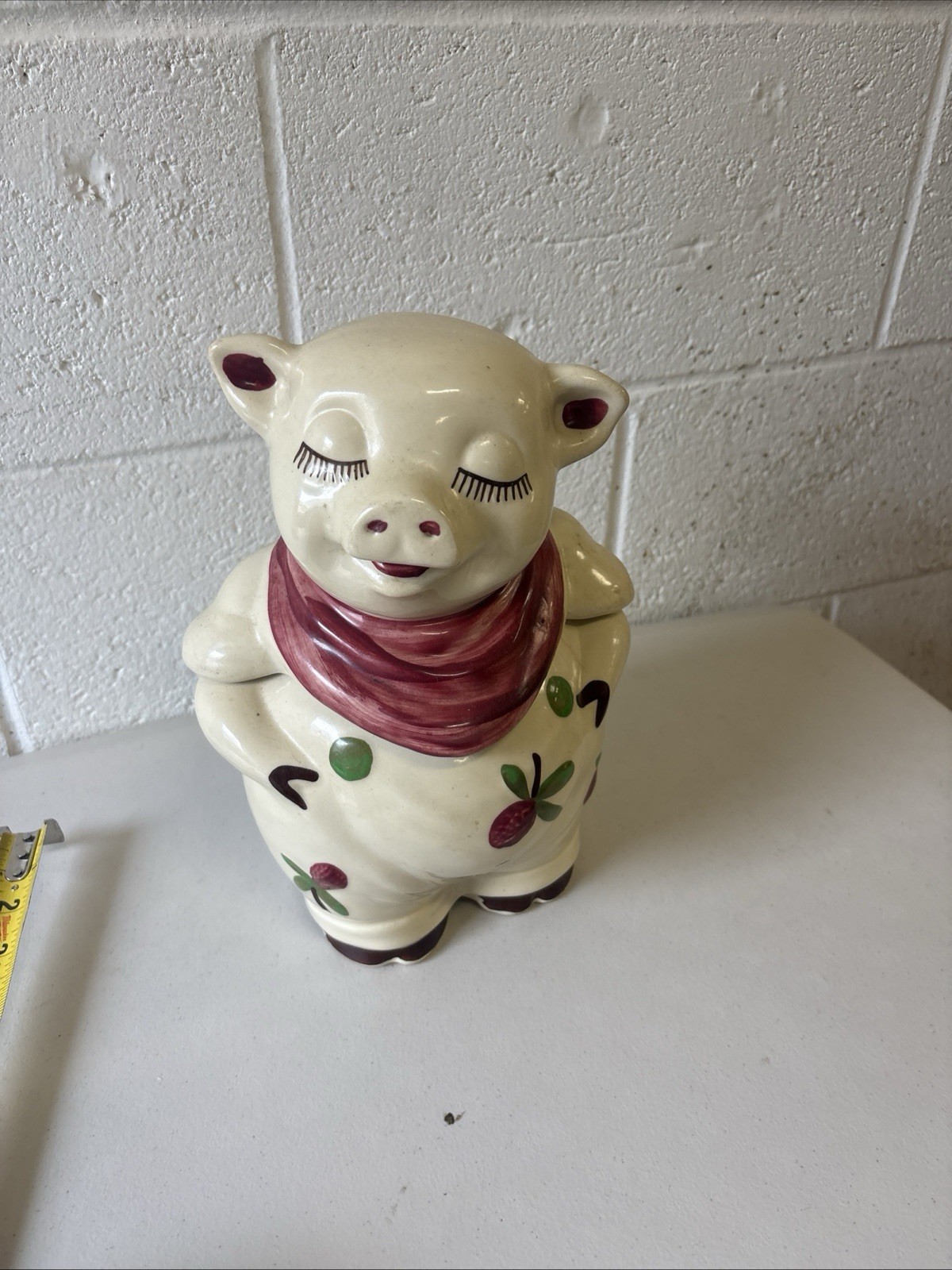 Rare Vintage 40s Shawnee SMILEY Pig Cookie Jar w/Pink Scarf Excellent Condition
