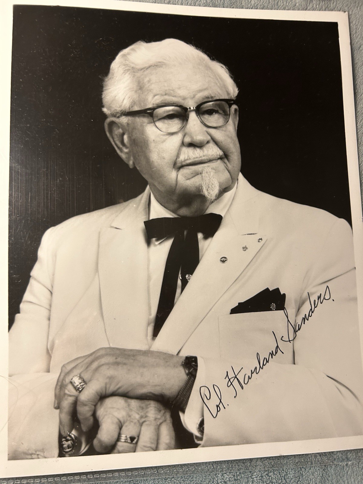 Colonel Harland Sanders Signed 8x10 Photo KFC Founder Vintage Autograph