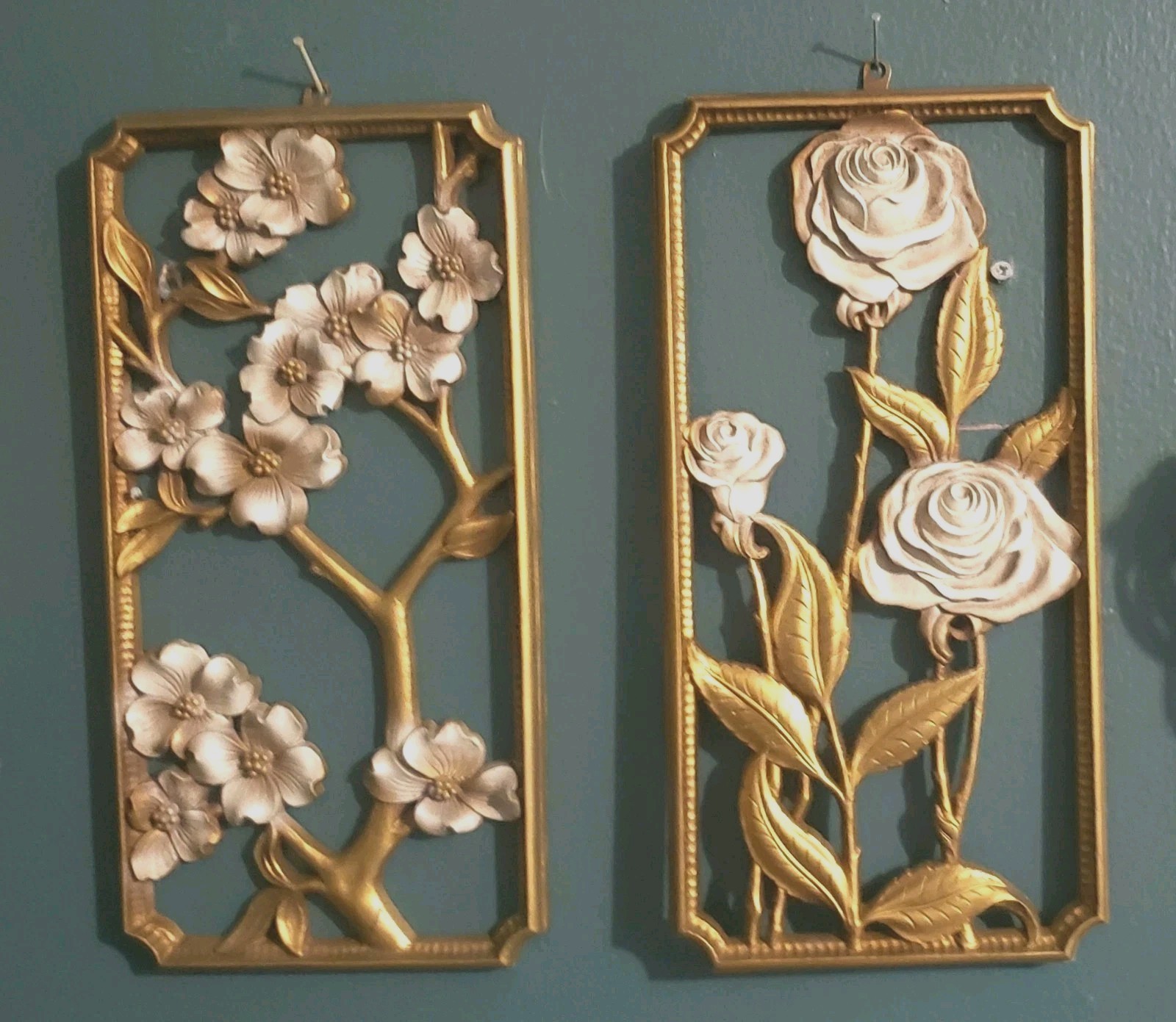2 Vintage Wall Plaque 3D Art Floral Roses Hollywood Regency Decor 2 Vintage Wall Plaque 3D Art Floral Roses Hollywood Regency Decor